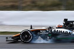 Nico Hulkenberg, Sahara Force India F1 VJM08 bloque ses roues au freinage