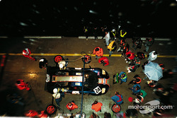 海湾石油车队24号迈凯伦F1 GTR: Mark Blundell, Ray Bellm, Maurizio Sandro Sala