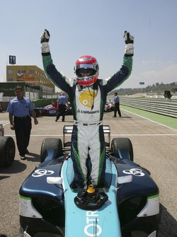 Nelson A. Piquet fête sa victoire