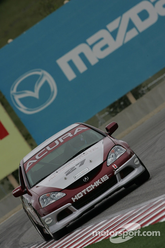 #27 Bill Fenton Motorsports Acura RSX - S: Hugh Plumb, Matt Plumb