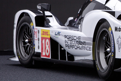 Porsche 919 Hybrid 2015 года