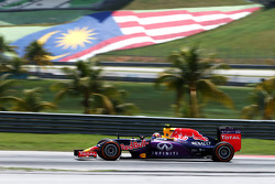 Daniil Kvyat, Red Bull Racing RB11