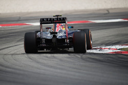 Daniil Kvyat, Red Bull Racing RB11