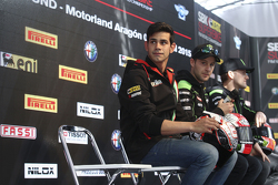 Jordi Torres, Aprilia Racing Team et Jonathan Rea, Kawasaki