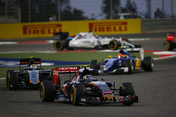 Carlos Sainz Jr., Scuderia Toro Rosso STR10