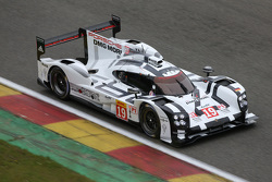 #19 Porsche Team Porsche 919 Hybrid: Нико Хюлькенберг, Эрл Бамбер, Ник Тэнди