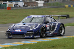 #17 Le Mans GT by Courage Porsche 911 GT3 R : Nicolas Misslin, Sacha Bottemanne, Benjamin Lariche