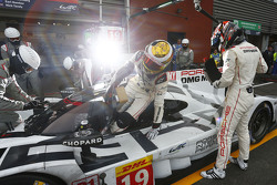 #19 Porsche Team Porsche 919 Hybrid: Ніко Хюлкенберг, Ерл Бембер, Нік Тенді