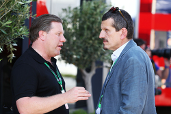 JMI CEO扎克·布朗与Gunther Steiner, 哈斯F1车队领队