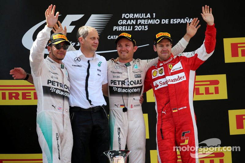 Nico Rosberg, Mercedes AMG F1 Team; Lewis Hamilton, Mercedes AMG F1 Team, und Sebastian Vettel, Scud