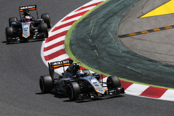 Sergio Perez, Sahara Force India F1 VJM08 devant son équipier Nico Hülkenberg, Sahara Force India F1 VJM08