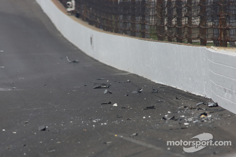 14 mai, tonneau pour Josef Newgarden