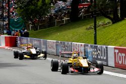 Antonio Giovinazzi, Jagonya Ayam with Carlin, Dallara Volkswagen and Arjun Maini, Van Amersfoort Racing, Dallara Volkswagen