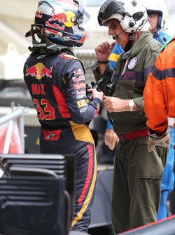 Max Verstappen, Scuderia Toro Rosso accidente conRomain Grosjean, Lotus F1 Team