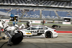 Arrêt aux stands pour Marco Wittmann, BMW Team RMG BMW M4 DTM