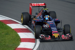 Carlos Sainz Jr., Scuderia Toro Rosso STR10