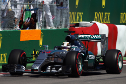 Льюис Хэмилтон, Mercedes AMG F1 W06