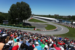 Льюис Хэмилтон, Mercedes AMG F1 W06