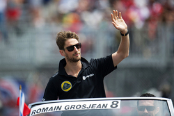 Romain Grosjean, Lotus F1 Team, lors de la parade des pilotes