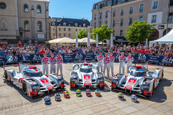 #7 Audi Sport Team Joest Audi R18 e-tron quattro: Marcel Fässler, Andre Lotterer, Benoit Tréluyer y