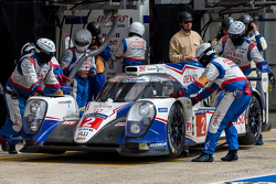 #2 Toyota Racing Toyota TS040 Hybrid: Alexander Wurz, Stéphane Sarrazin, Mike Conway