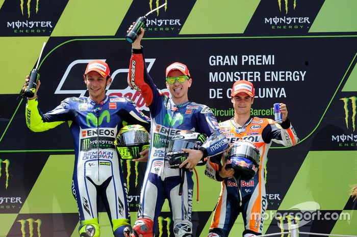 Podio: 1º Jorge Lorenzo, 2º Valentino Rossi, 3º Dani Pedrosa