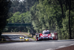 #17 Porsche Team Porsche 919 Hybrid: Тимо Бернхард, Марк Уэббер, Брендон Хартли