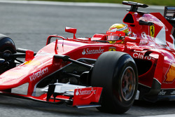 Esteban Gutierrez, piloto de testes e reserva da Ferrari SF15-T