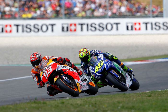 Marc Marquez, Repsol Honda Team y Valentino Rossi, Yamaha Factory Racing