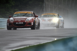#34 Alara Racing Mazda MX-5: Christian Szymczak, Justin Piscitell