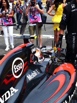 Дженсон Баттон, McLaren MP4-30 на стартовой решетке