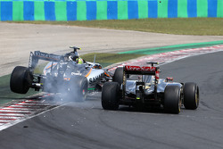 Серхио Перес, Sahara Force India и Пастор Мальдонадо, Lotus F1 Team