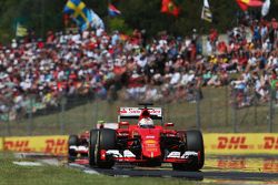 Sebastian Vettel, Ferrari SF15-T