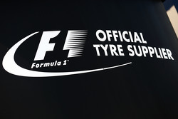 Logo Pirelli