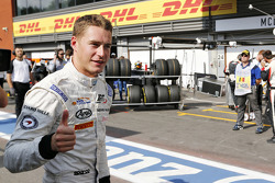 Stoffel Vandoorne, ART Grand Prix fête sa pole position dans le Parc Fermé