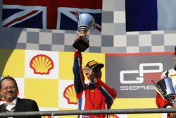 El segundo lugar Emil Bernstorff, Arden International