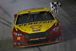 Ganador de la carrera Joey Logano, Joe Gibbs Racing