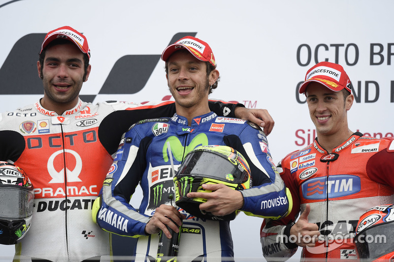 Podium: Sieger Valentino Rossi, 2. Danilo Petrucci, 3. Andrea Dovizioso