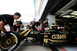 Pastor Maldonado, Lotus F1 E23