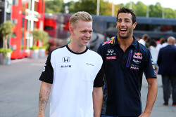 Kevin Magnussen, McLaren reserverijder met Daniel Ricciardo, Red Bull Racing