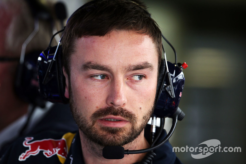 Simon Rennie, Red Bull Racing engenheiro de pista