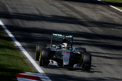 Льюис Хэмилтон, Mercedes AMG F1 W06