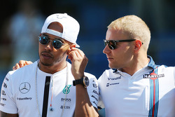 Lewis Hamilton, Mercedes AMG F1 and Valtteri Bottas, Williams