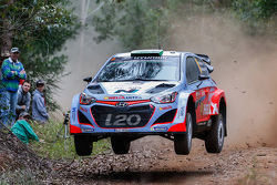 Хейден Пэддон и Джон Кеннард, Hyundai i20 WRC, Hyundai Motorsport