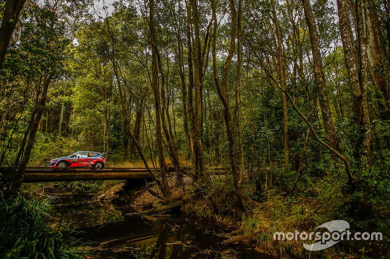 Hayden Paddon y John Kennard, Hyundai i20 WRC, Hyundai Motorsport