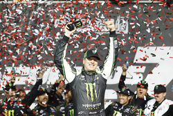 Vencedor Kyle Busch, Joe Gibbs Racing Toyota