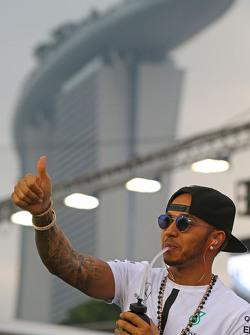 Lewis Hamilton, Mercedes AMG F1 Team No desfile dos pilotos