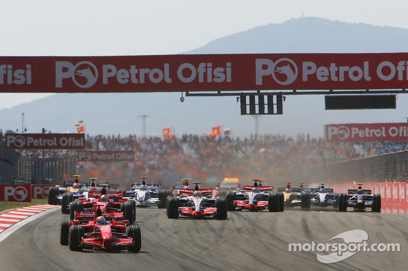 Start, 3.Felipe Massa, Scuderia Ferrari, F2007, 2. Kimi Raikkonen, Scuderia Ferrari, F2007, 3. Lewis Hamilton, McLaren Mercedes, MP4-22