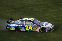 Sieger Jeff Gordon feiert