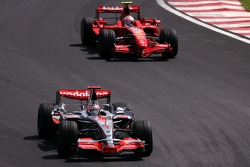 Fernando Alonso, McLaren Mercedes, Kimi Raikkonen, Scuderia Ferrari